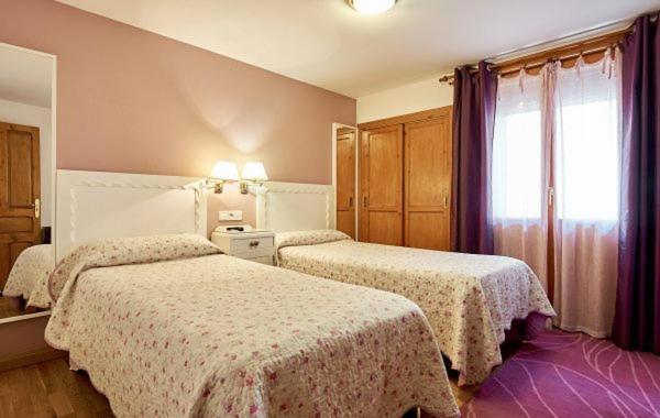 Hostal Vidaller بييلسا المظهر الخارجي الصورة