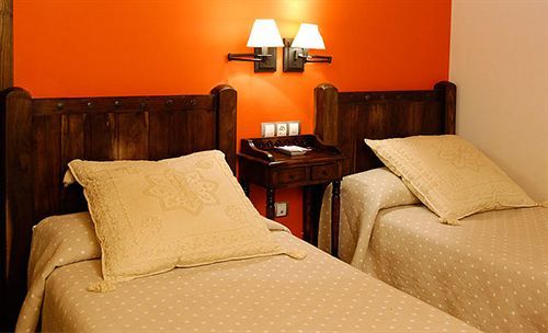 Hostal Vidaller بييلسا المظهر الخارجي الصورة